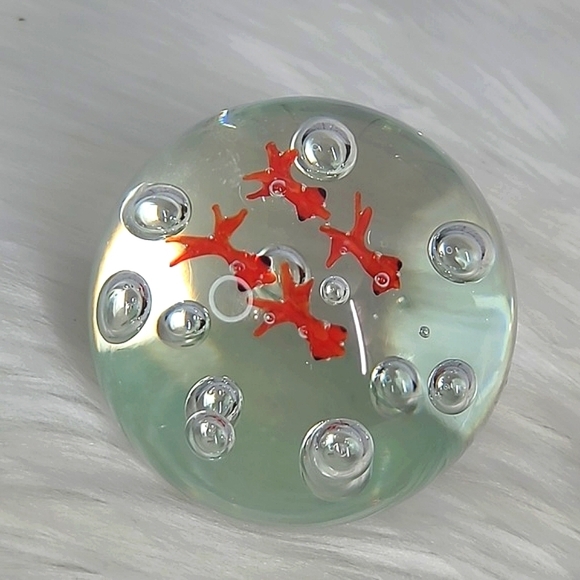 Vintage Glass GoldFish Fish Paperweight by Tozai Four Orange Koi Bubble Eyes Art - Picture 3 of 13